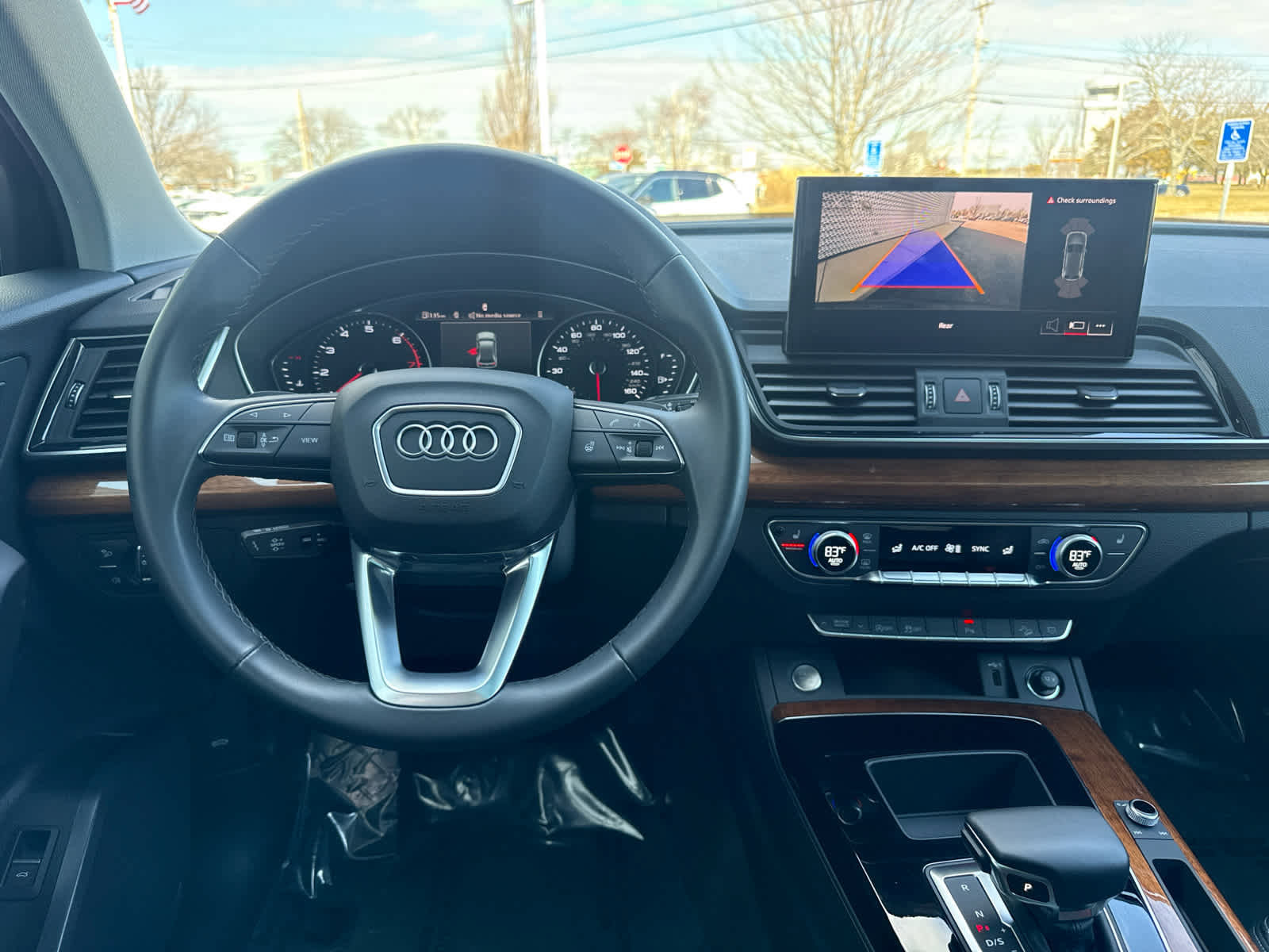 Used 2023 Audi Q5 2.0T Premium w/ Convenience Package image 19