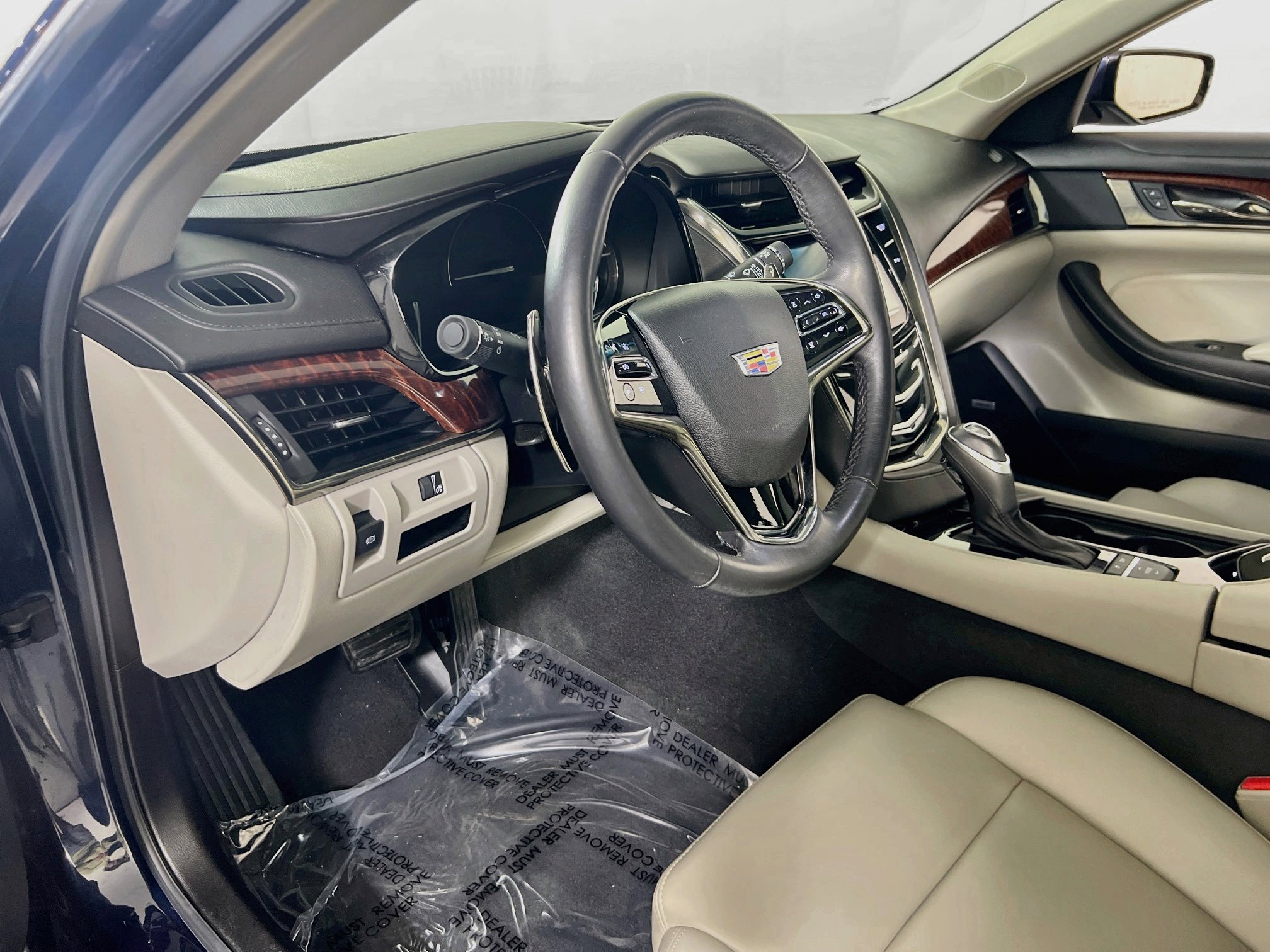 Used 2019 Cadillac CTS Sedan RWD image 9