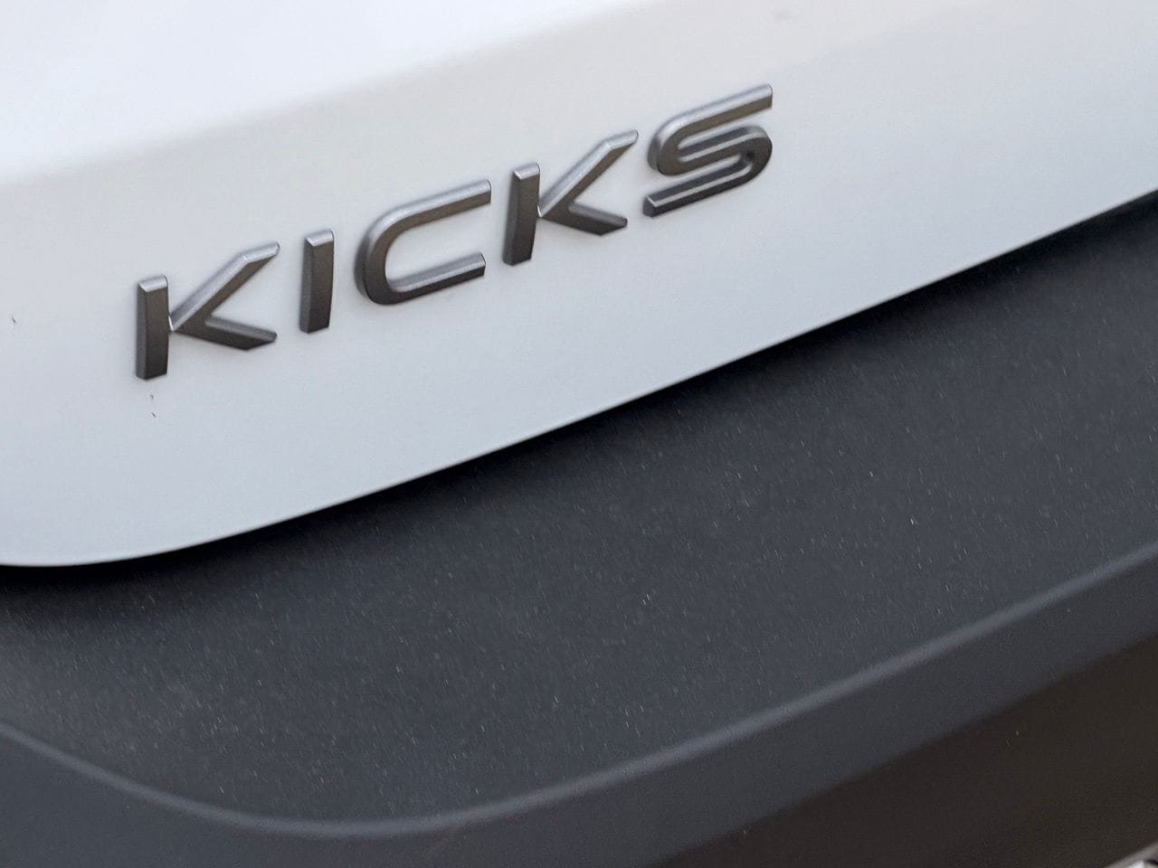 New 2026 Nissan Kicks SV AWD/4WD image 8