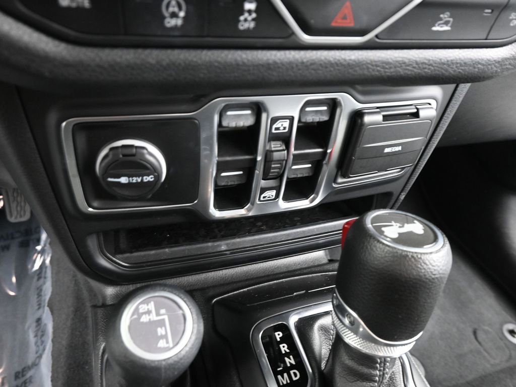 Used 2024 Jeep Wrangler Sport S image 21