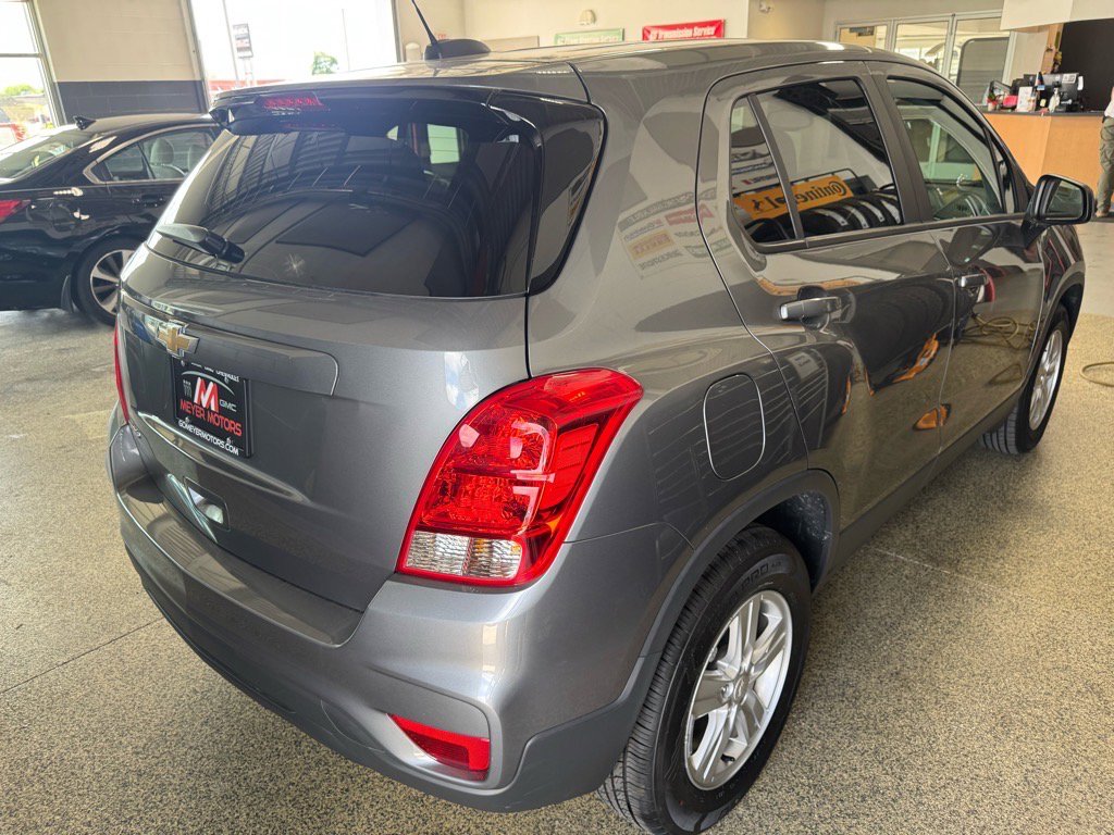 Used 2020 Chevrolet Trax LS w/ Tint and Cruise Package image 5