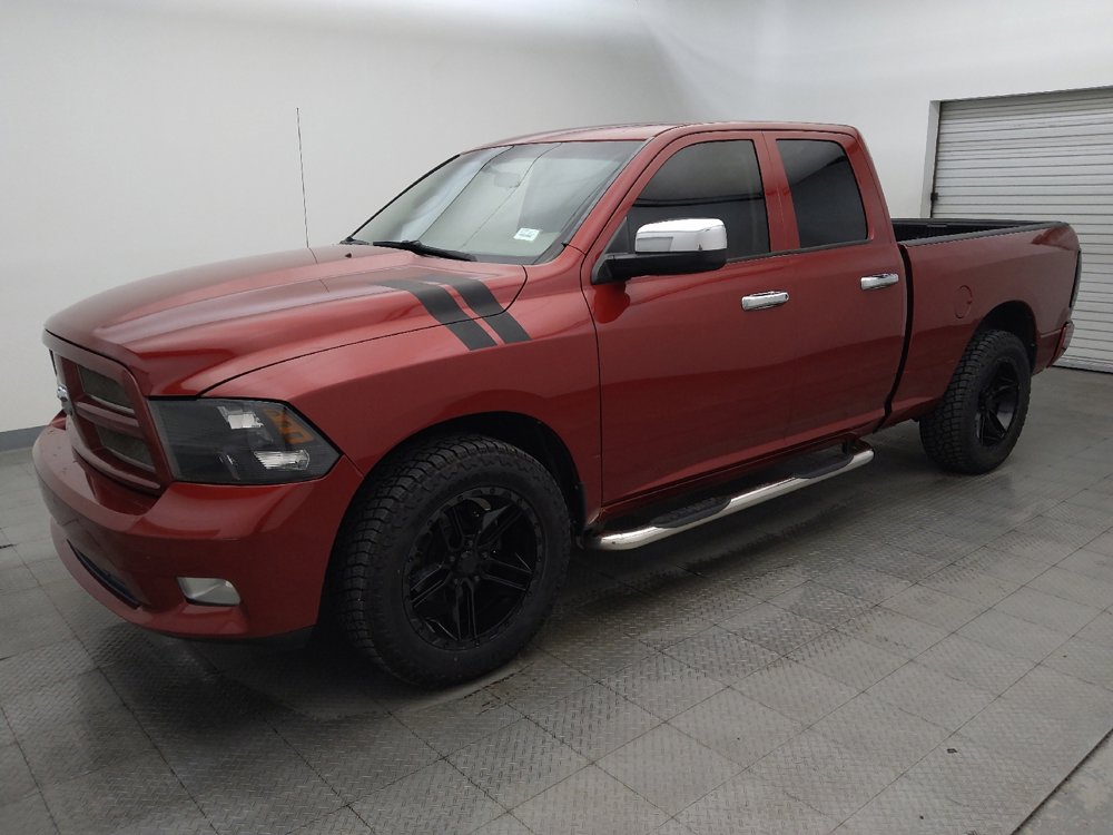 Used 2012 RAM 1500 Express RWD image 2