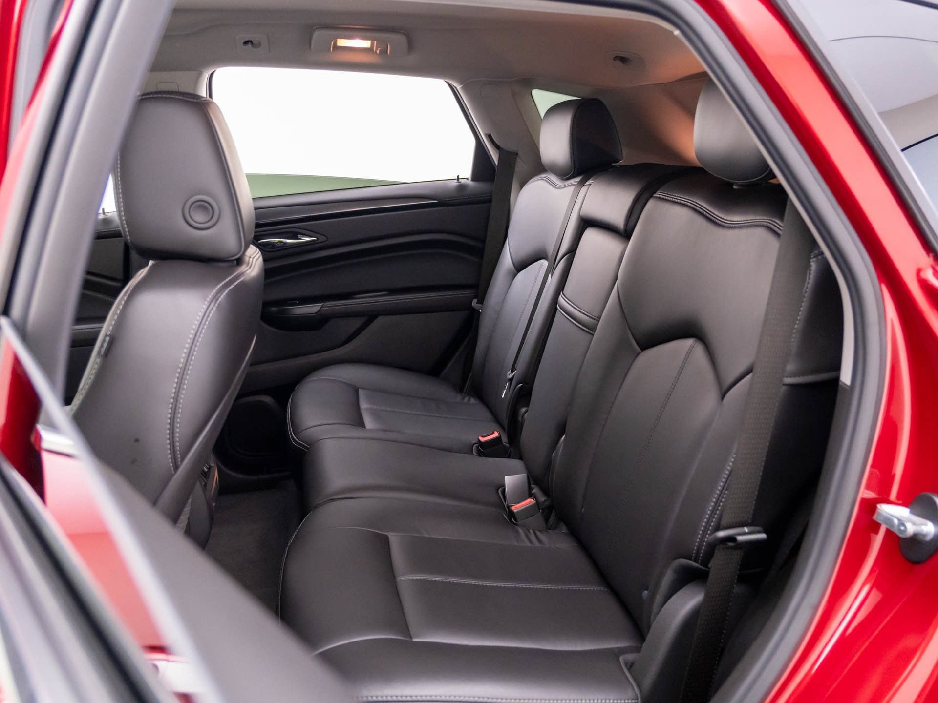 Used 2014 Cadillac SRX FWD image 17
