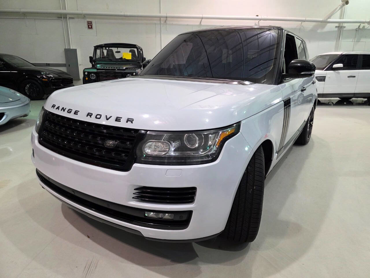 Used 2016 Land Rover Range Rover HSE AWD/4WD image 11