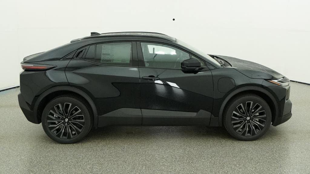 New 2026 Toyota C-HR AWD/4WD image 11