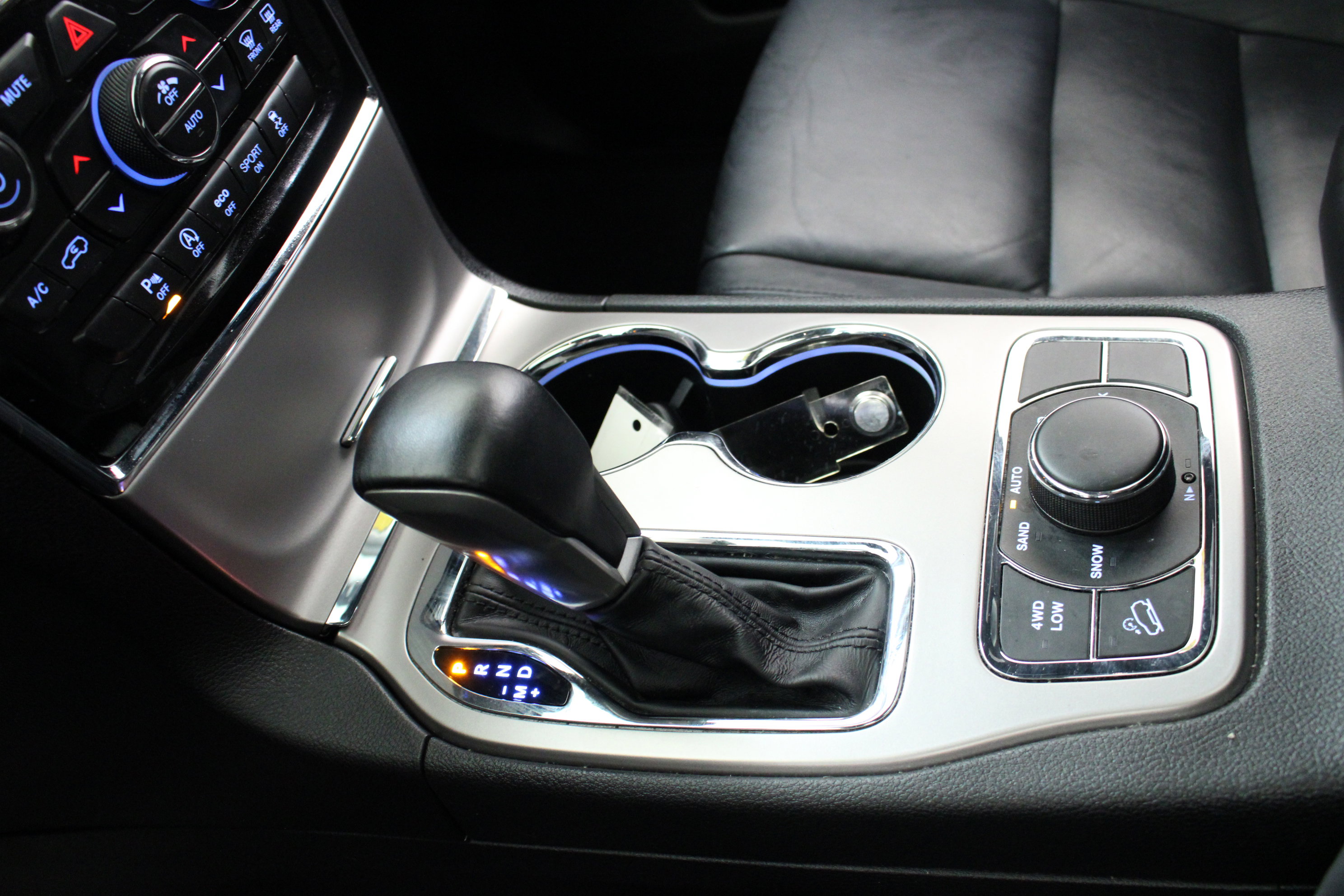 Used 2021 Jeep Grand Cherokee Limited w/ Trailer Tow Group IV image 20