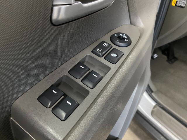 Used 2011 Kia Sportage LX w/ Convenience Pkg FWD image 11