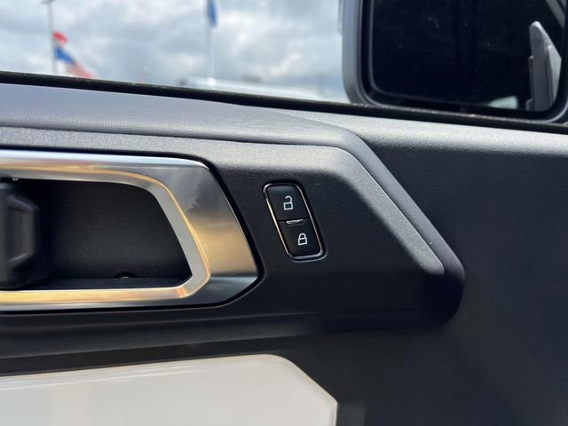 New 2025 Ford Bronco Stroppe Edition image 13