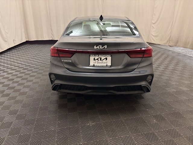 Certified 2022 Kia Forte LXS image 6