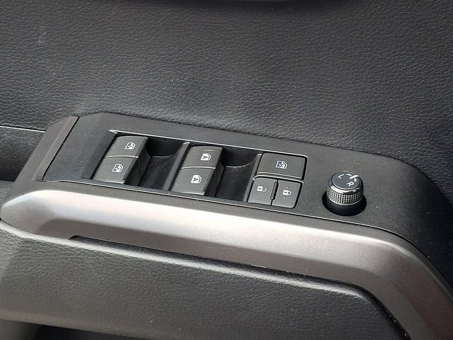 Used 2021 Toyota Tacoma TRD Off-Road AWD/4WD image 21