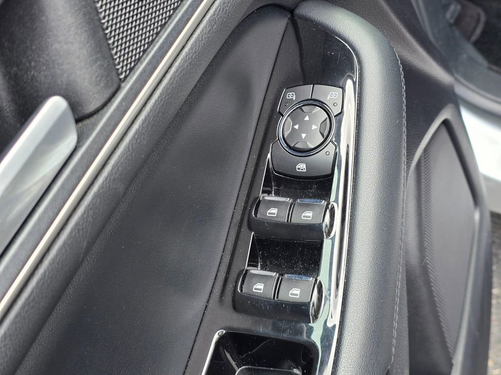 Used 2019 Ford Edge SEL AWD/4WD image 13