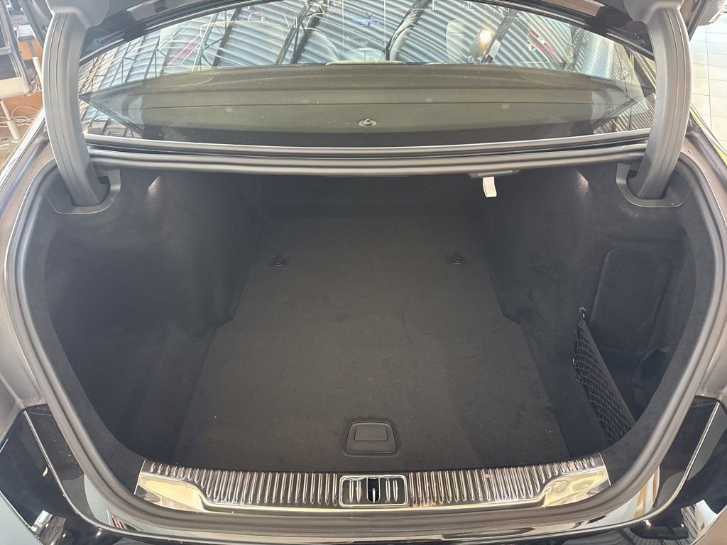 New 2025 Mercedes-Benz S 580 4MATIC Sedan image 30