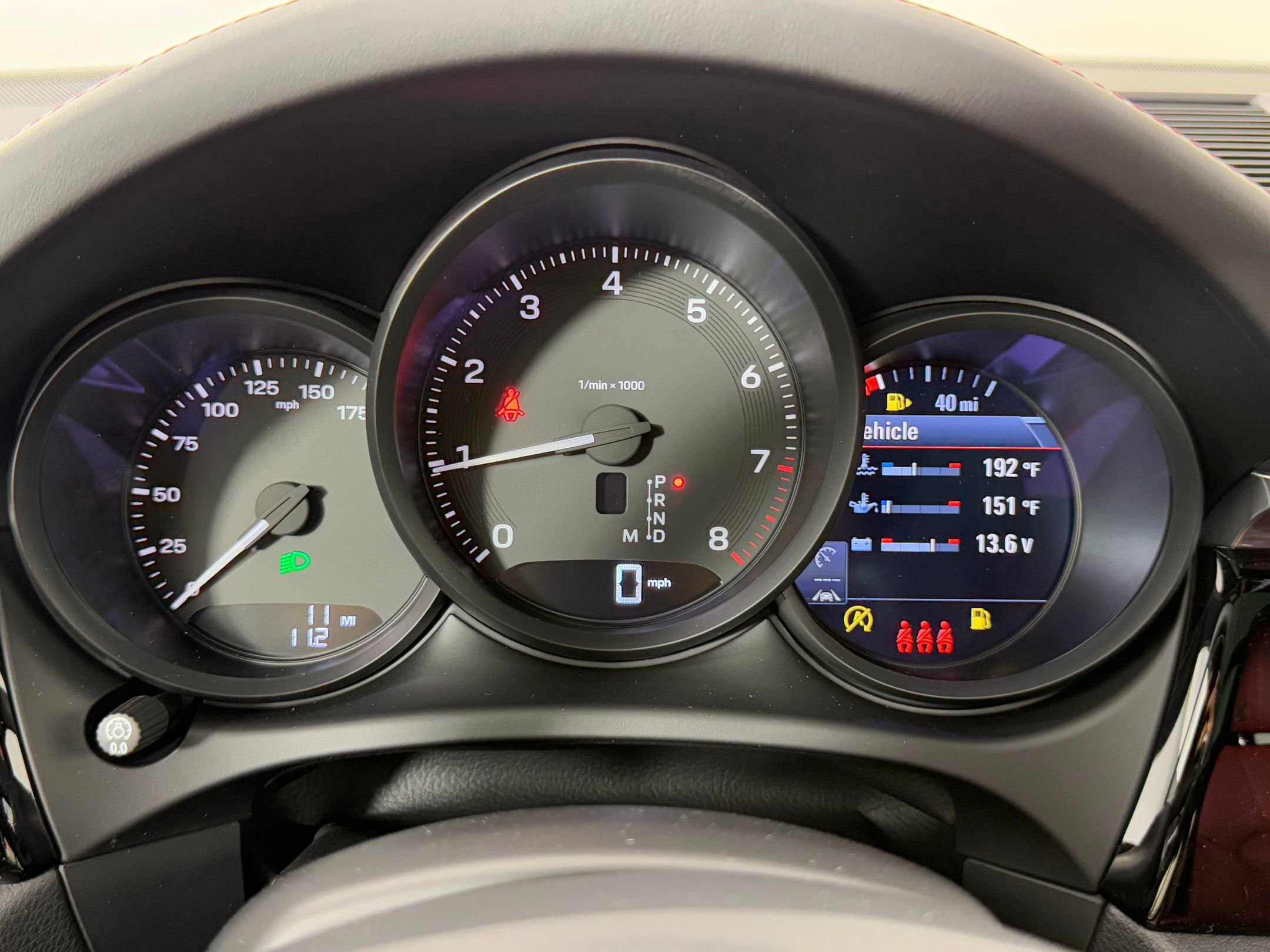 Certified 2026 Porsche Macan AWD/4WD image 25