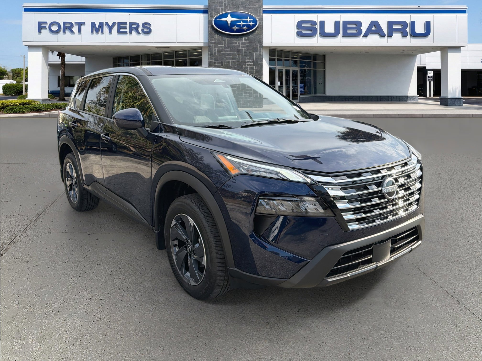 Used 2026 Nissan Rogue SV image 1