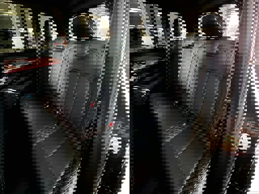 Used 2023 Jeep Grand Cherokee Summit image 15