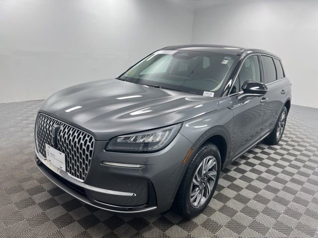 Certified 2023 Lincoln Corsair AWD w/ Equipment Group 101A image 2