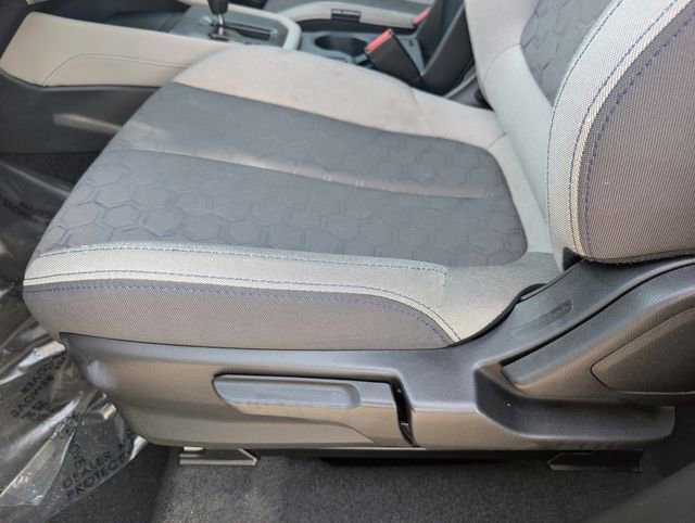 Used 2025 Subaru Forester Base image 12