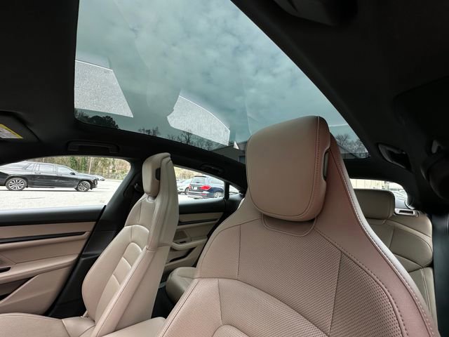 Used 2022 Porsche Taycan 4S AWD/4WD image 42
