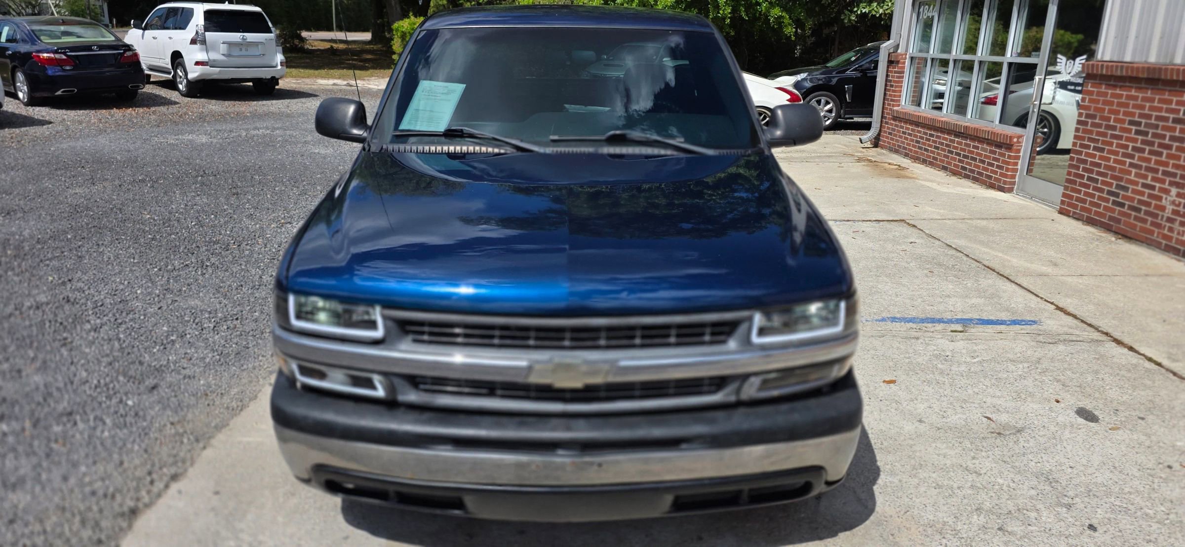 Used 2000 Chevrolet Silverado 1500 2WD Regular Cab w/ Exterior Appearance Pkg image 8
