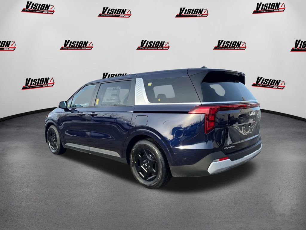 New 2026 Kia Carnival FWD image 7