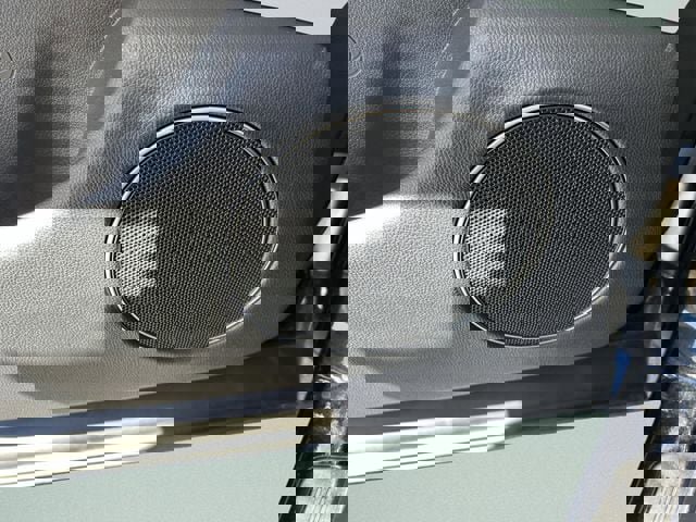 Used 2026 Genesis GV70 2.5T Select image 24