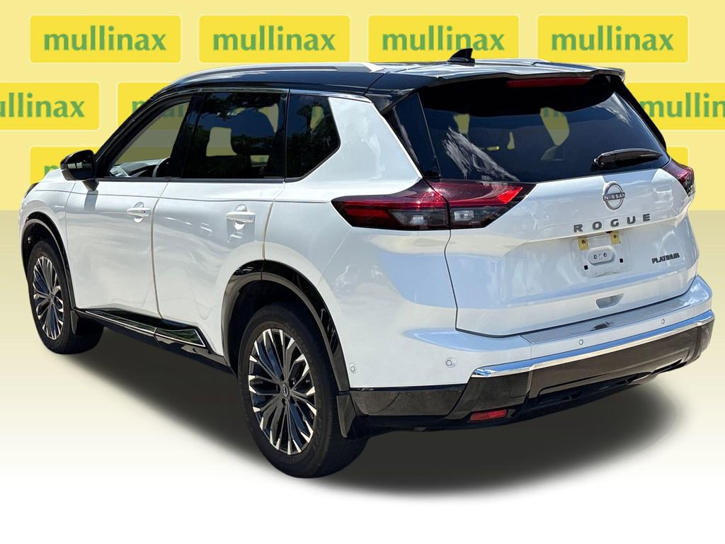 Used 2024 Nissan Rogue Platinum w/ Platinum Premium Package FWD image 9