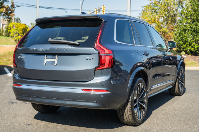 Certified 2026 Volvo XC90 B6 Ultra AWD/4WD image 5