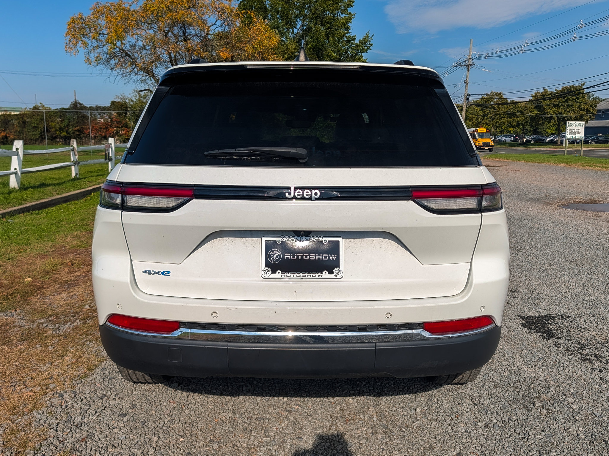 Used 2024 Jeep Grand Cherokee Limited 4xe AWD/4WD image 6