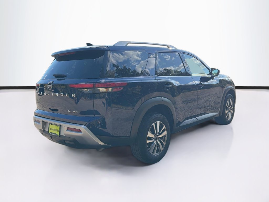 Used 2025 Nissan Pathfinder SL AWD/4WD image 5