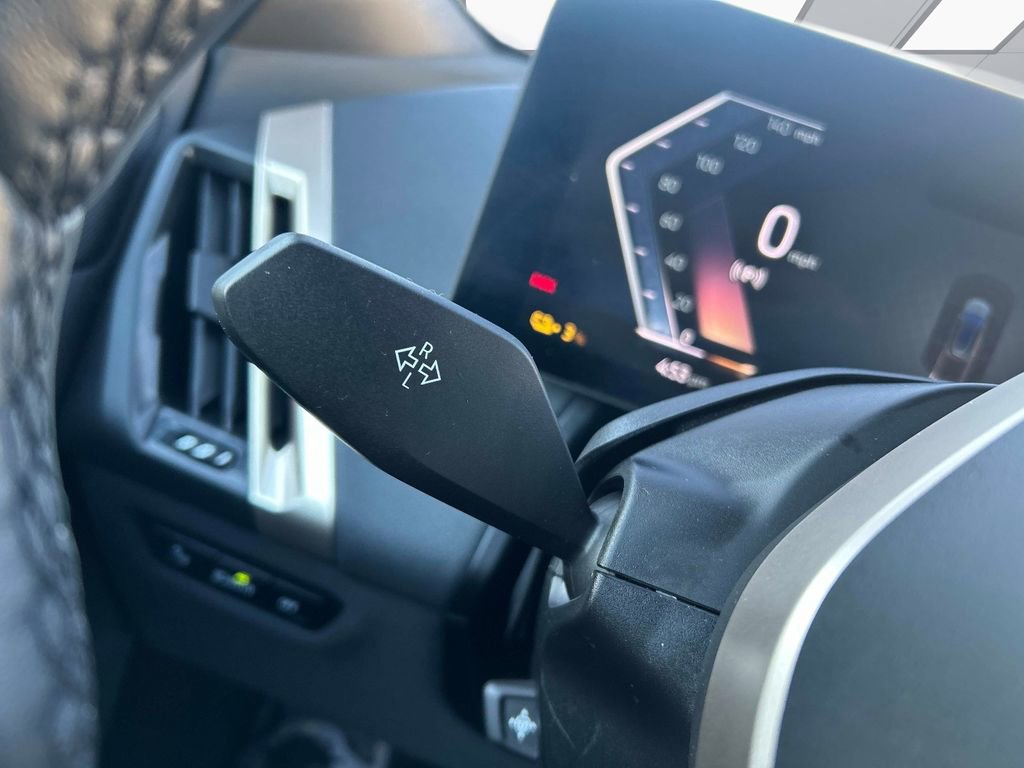 Used 2023 BMW iX xDrive50 w/ Convenience Package image 28