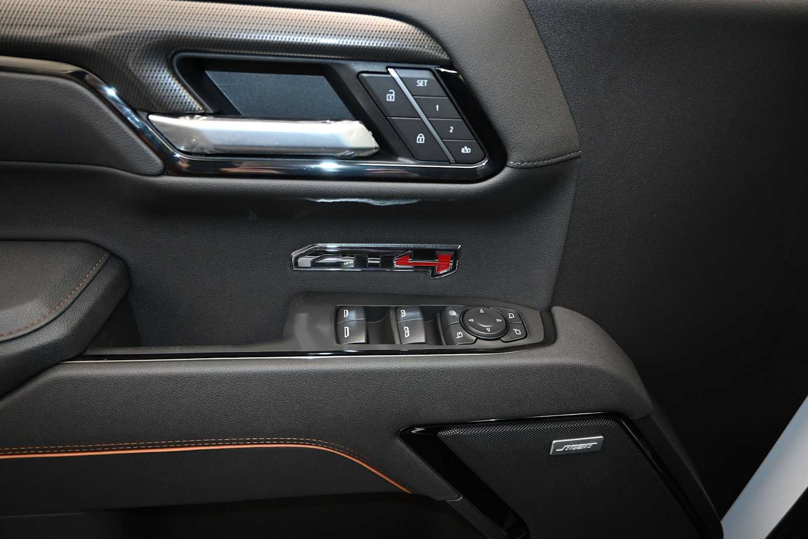 New 2026 GMC Sierra 1500 AT4 w/ AT4 Premium Package AWD/4WD image 19