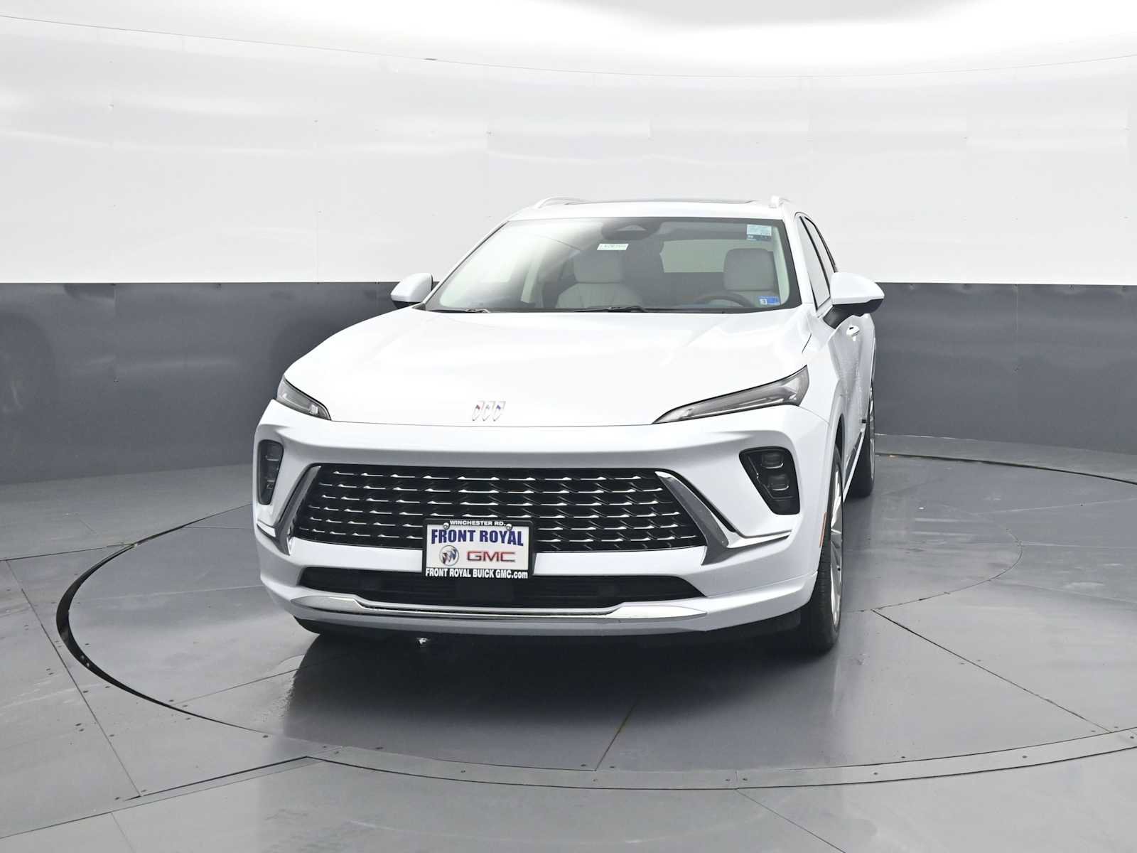 New 2026 Buick Envision Avenir image 3