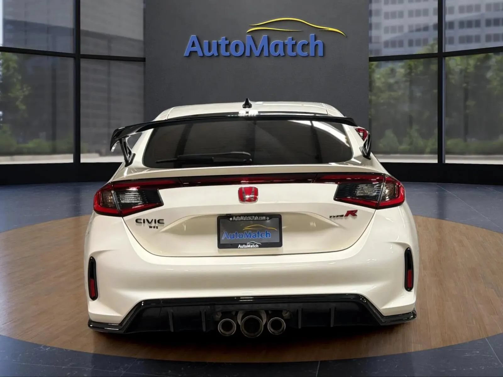 Used 2024 Honda Civic Type R image 9