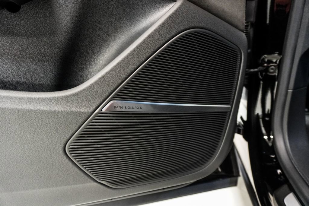 Used 2021 Audi SQ8 Prestige w/ Prestige Package image 10