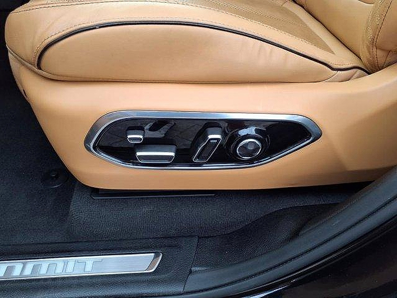 Used 2021 Jeep Grand Cherokee L Summit image 18