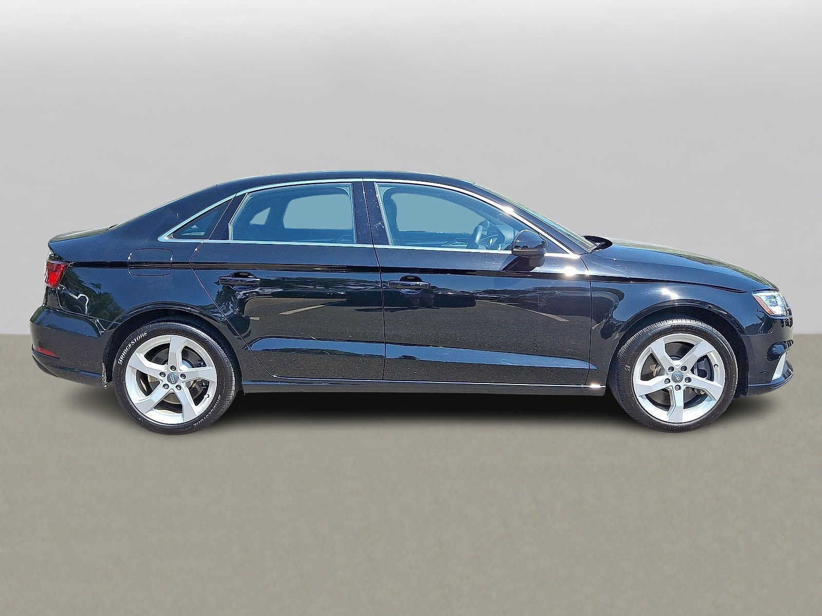 Used 2019 Audi A3 2.0T Premium w/ Convenience Package AWD/4WD image 32