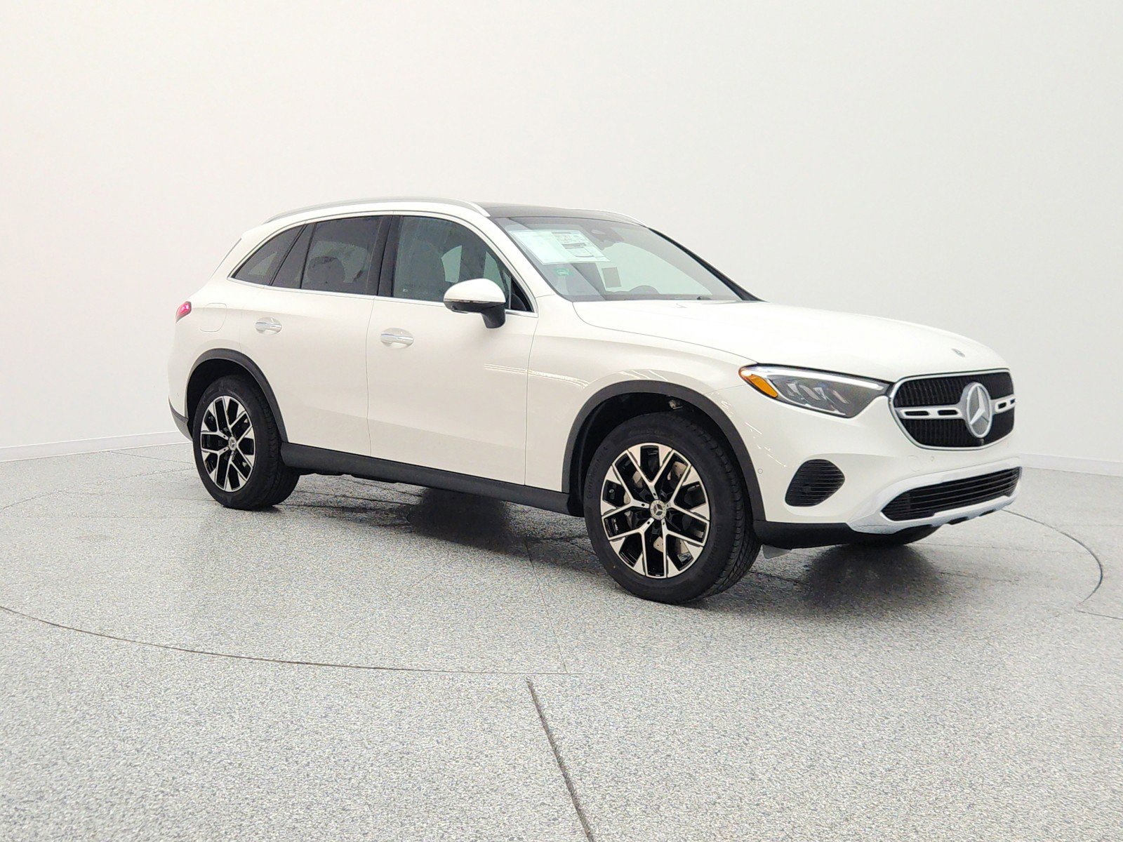 New 2026 Mercedes-Benz GLC 350e 4MATIC image 3