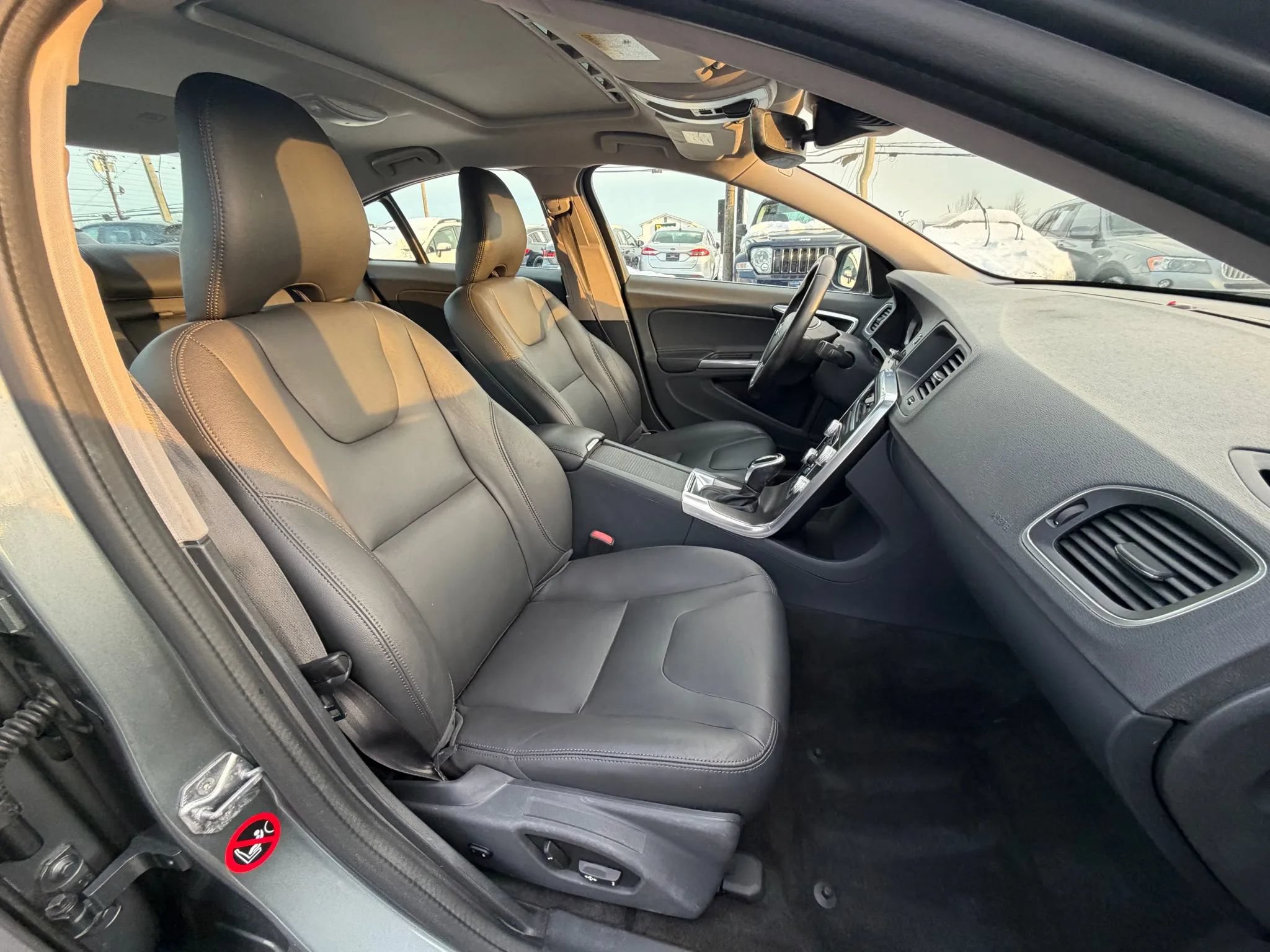 Used 2016 Volvo S60 T5 Premier FWD image 14