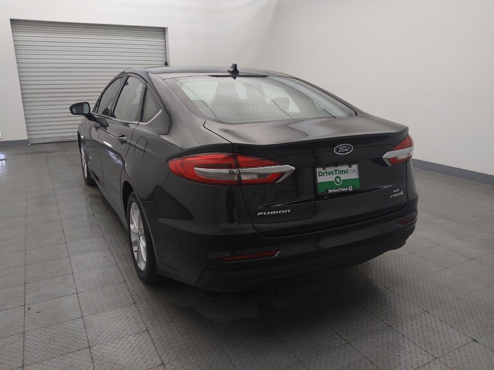 Used 2019 Ford Fusion SE FWD image 6