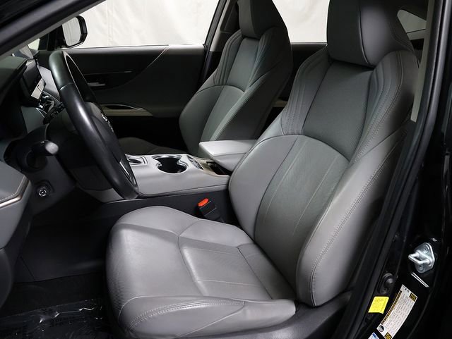Used 2021 Toyota Venza Limited w/ Advanced Technology Package AWD/4WD image 11