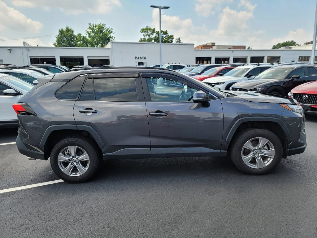 Used 2017 Toyota RAV4 Limited w/ Advanced Technology Package AWD/4WD image 2