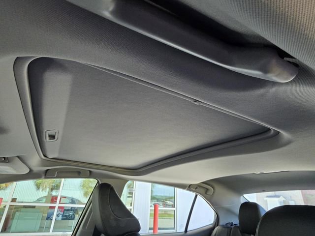 Used 2024 Toyota Camry SE image 8