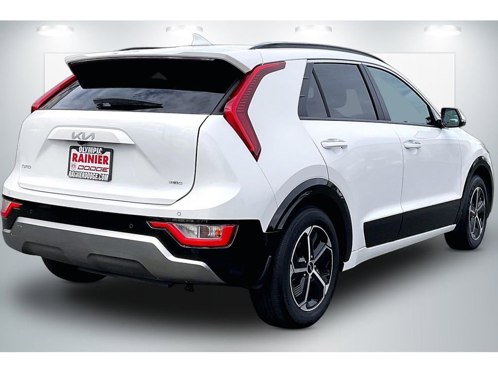 Used 2023 Kia Niro SX image 13