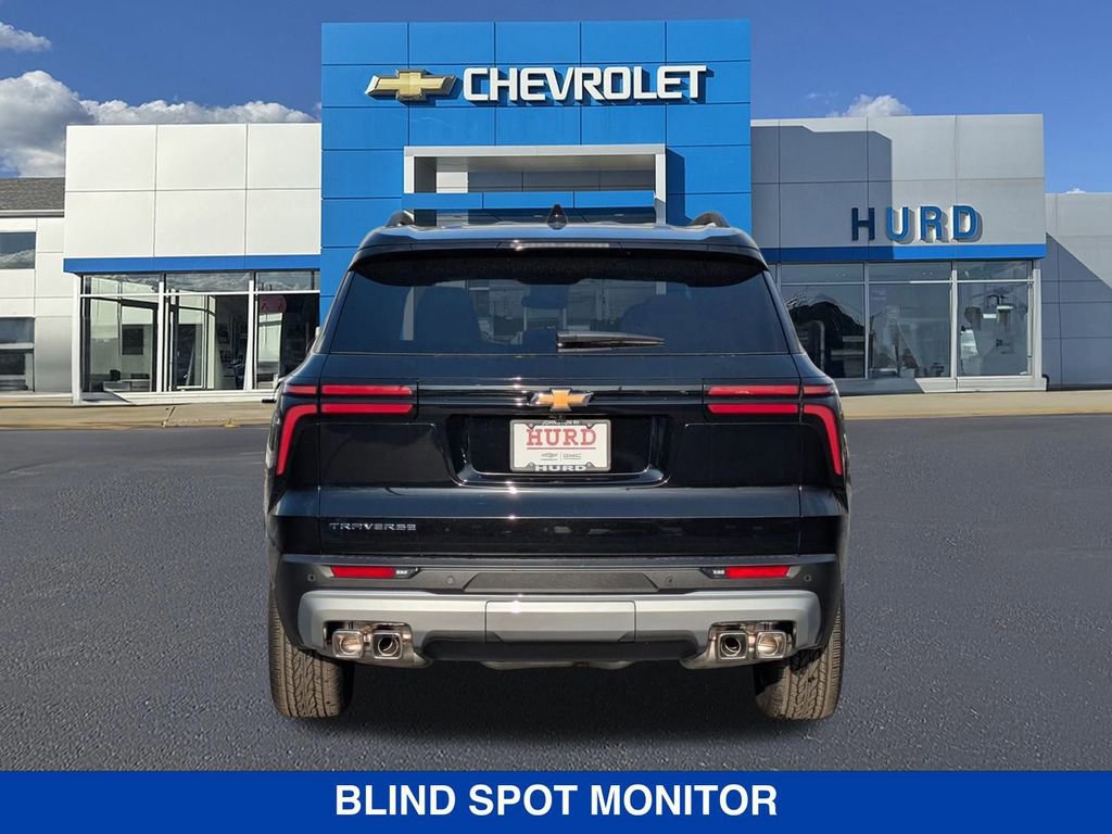New 2026 Chevrolet Traverse LT w/ Sun and Wheel Package FWD image 5