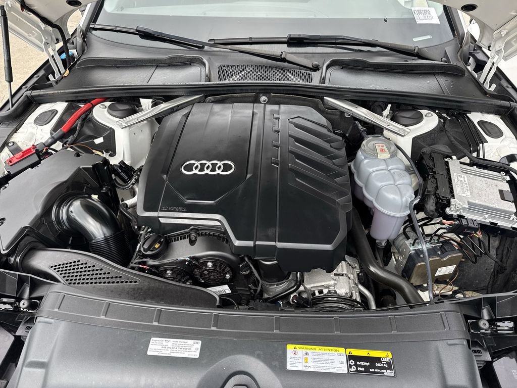 Used 2021 Audi A4 2.0T Premium w/ Convenience Package image 59