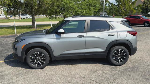 Certified 2023 Chevrolet TrailBlazer ACTIV w/ Convenience Package AWD/4WD image 5