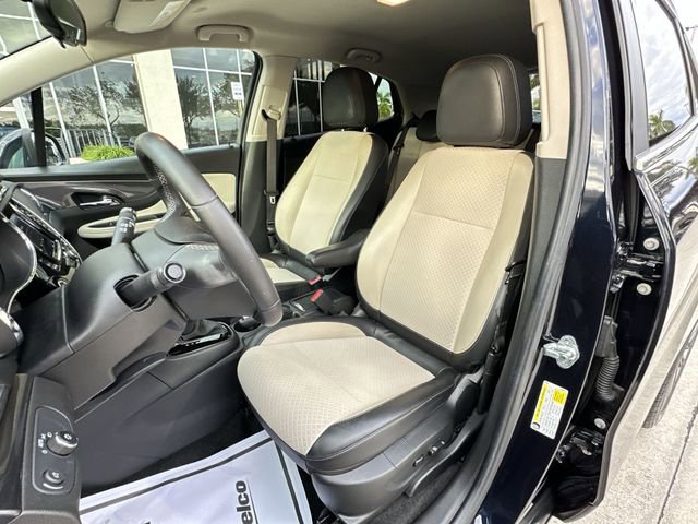 Certified 2022 Buick Encore Preferred w/ Safety Package image 19