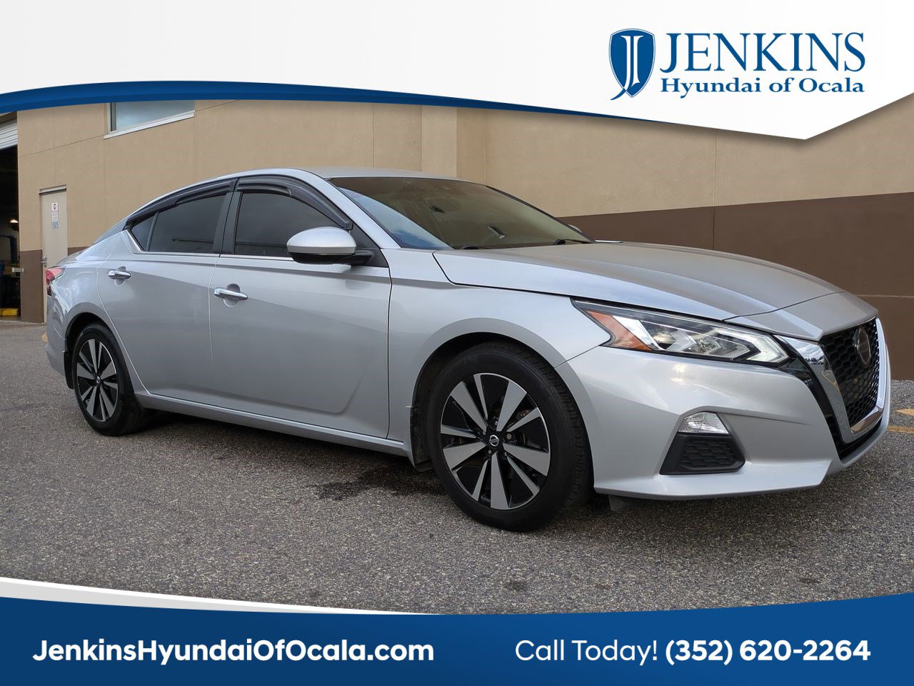 Used 2022 Nissan Altima 2.5 SV