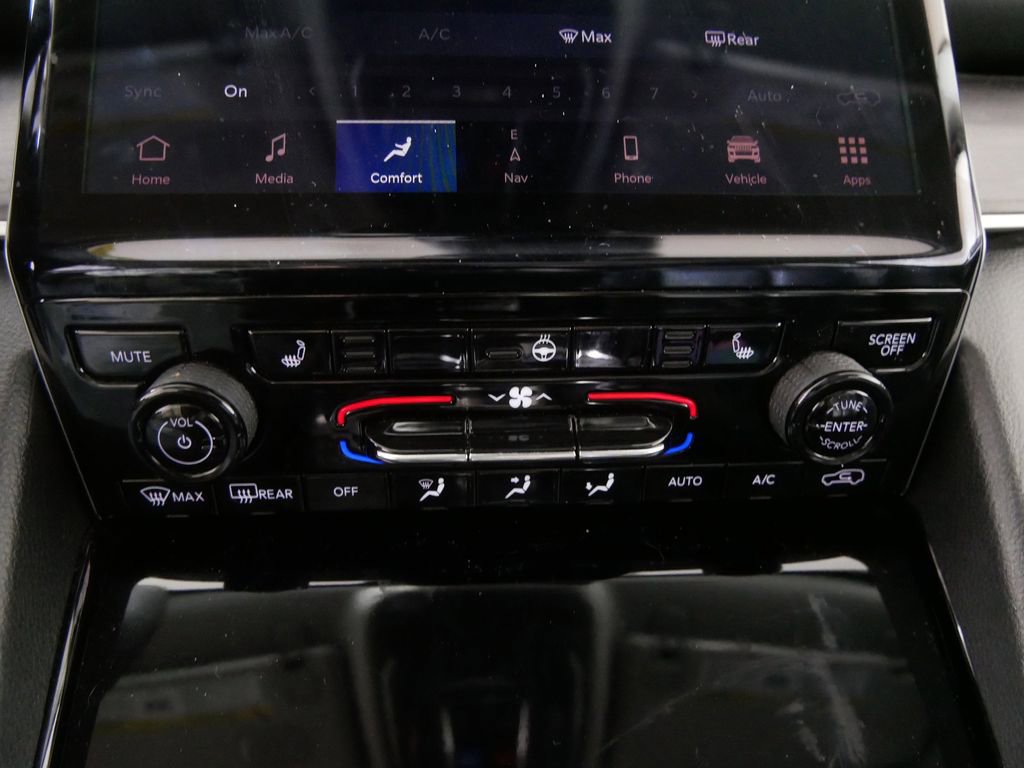 Used 2022 Jeep Grand Cherokee Limited 4xe image 24