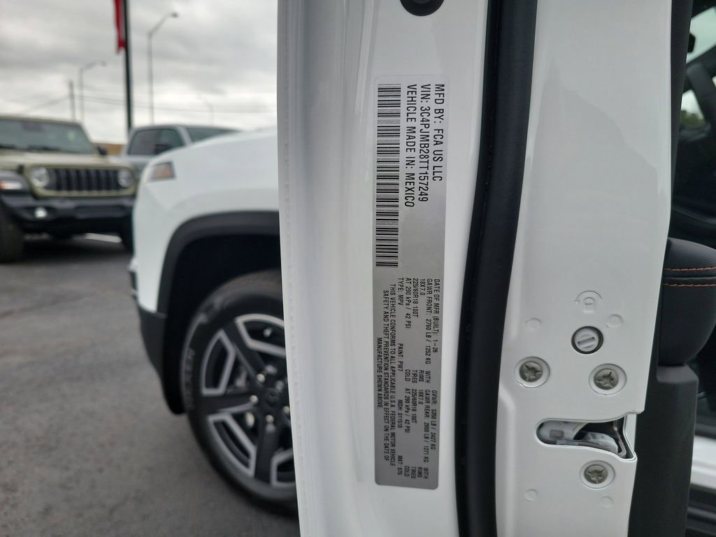 New 2026 Jeep Cherokee Limited image 40